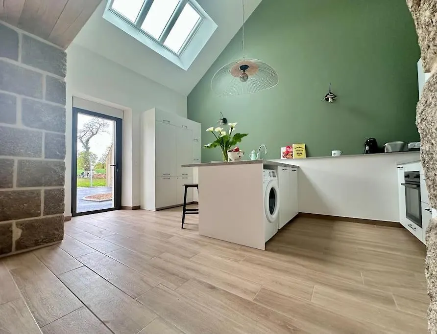 Entre Rennes Et St Malo, Grande Maison Lumineuse Chez Mathilde Irodouer 0*,